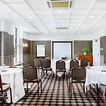Cedar Court 4*
