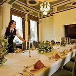 Cedar Court Harrogate