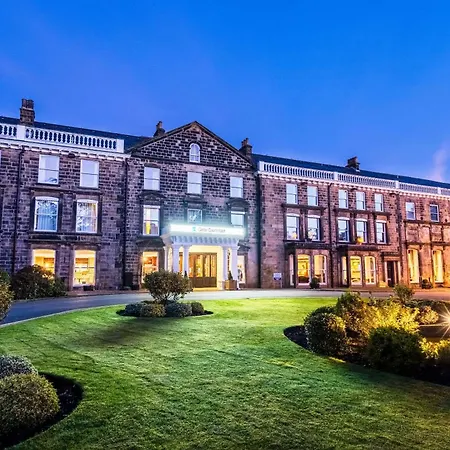 Cedar Court Hotel
