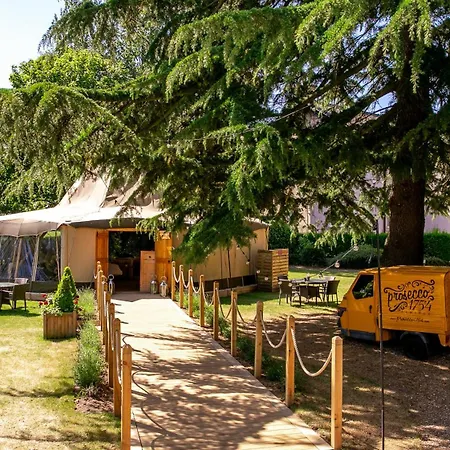 Hotel Cedar Court 4*