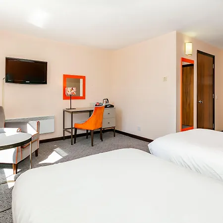 Szálloda Cedar Court 4*