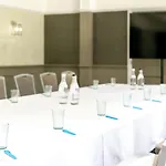 Cedar Court Hotel 4*